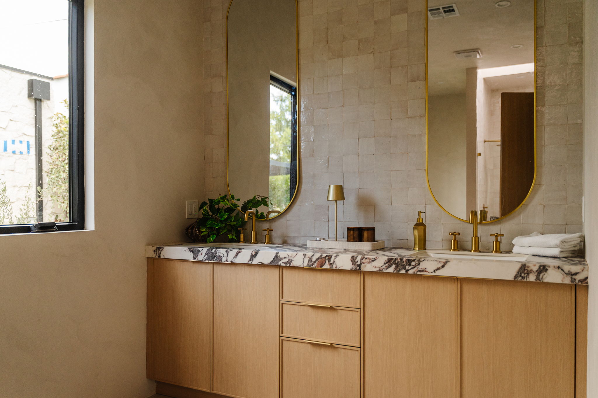 Walk-in shower details in the Echo Park bathroom